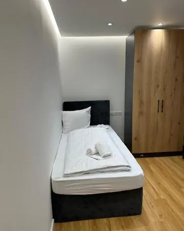 Leonardo'S Sweet Hotel
