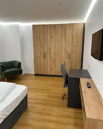 Leonardo'S Sweet Hotel
