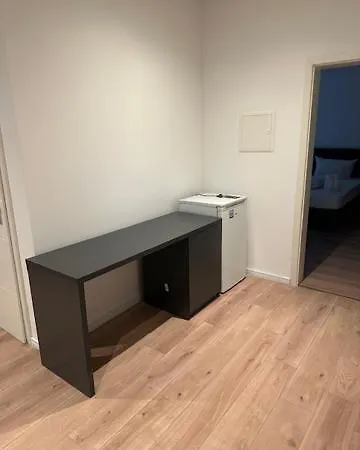 Leonardo'S Sweet Hotel Apartment *